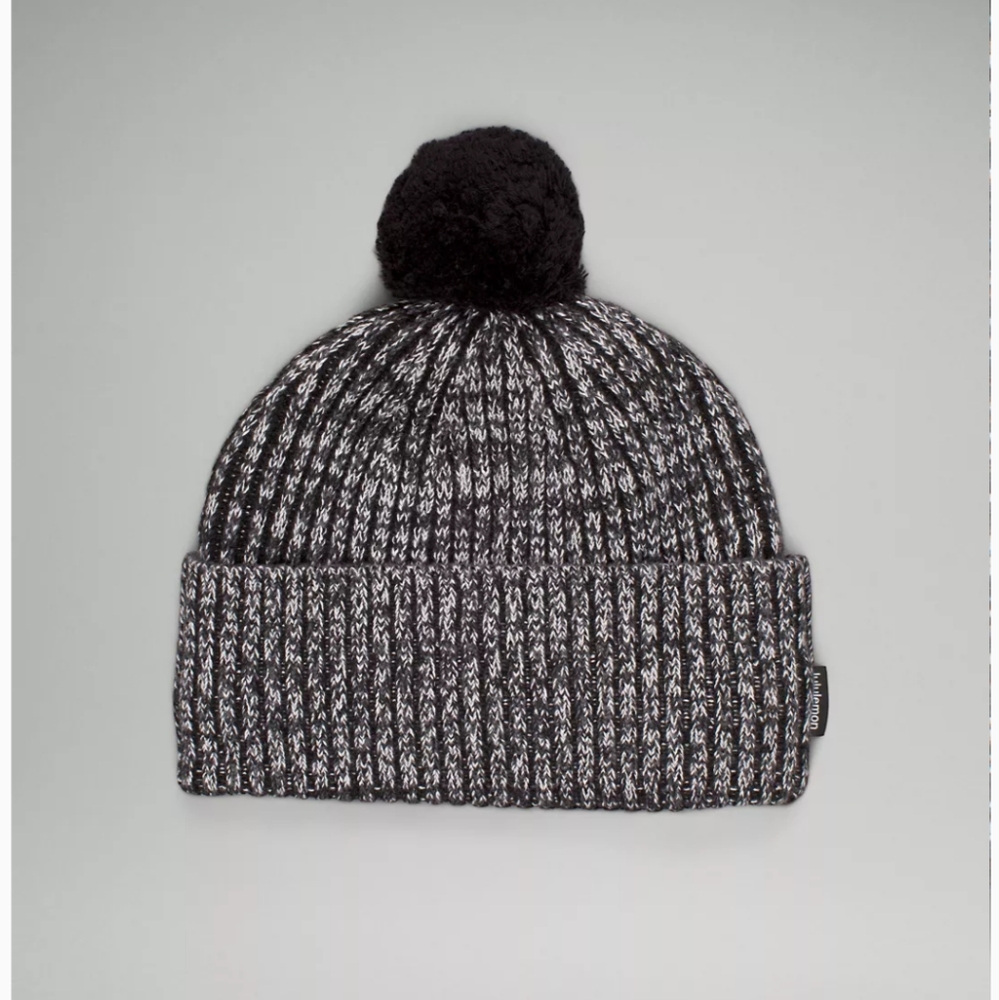 NWT Lululemon Women's Textured Fleece-Lined Knit Beanie